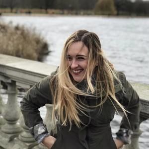 Meet your Posher, Blaire